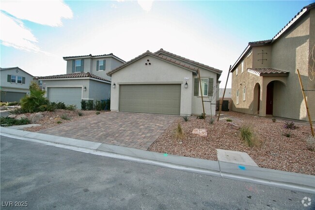 Building Photo - 4275 Tarim St Rental