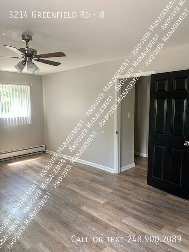 Photo - 3214 Greenfield Rd Unit 8