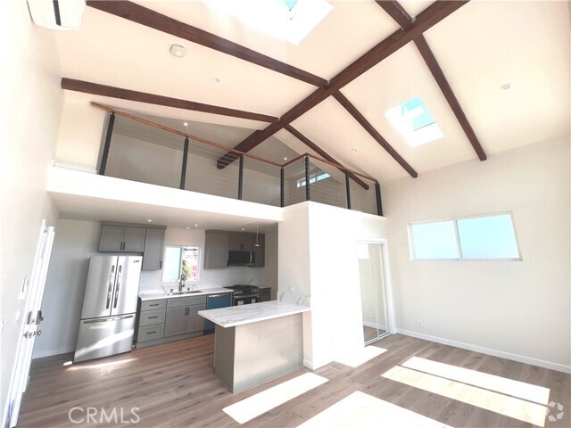 Building Photo - 4838 Gundry Ave Rental