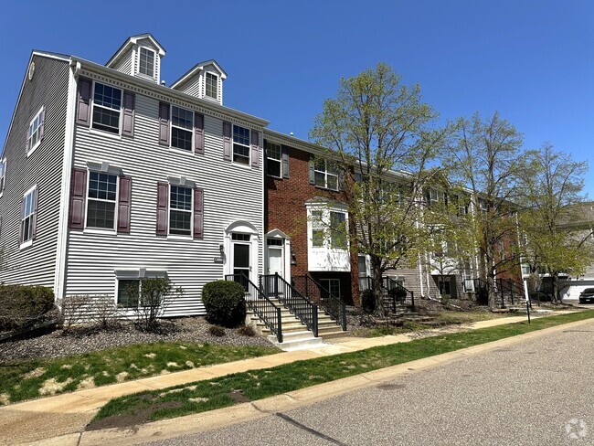 Building Photo - 13892 Ironstone Tr NW Rental