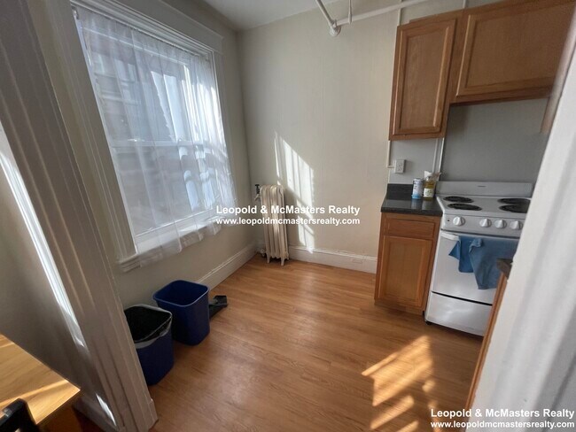 Photo - 100 Washington St Apartments