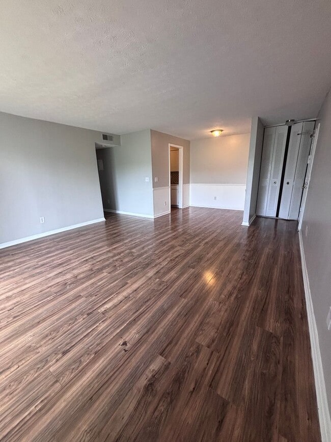 Photo - Modern Conveniences & Entertainment, All Within Your Reach. Unit #3