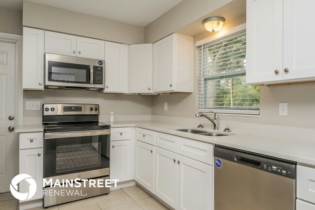 Photo - 5312 Wren St