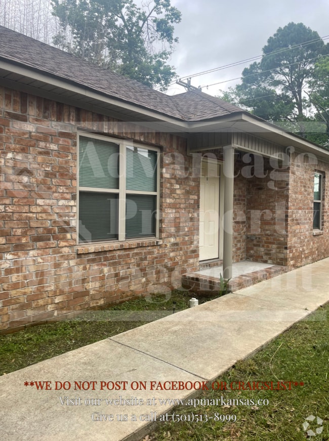 Building Photo - 1413 Hardy St Rental