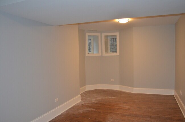 Photo - Condo quality 4 bedroom unit Unit 735-1C