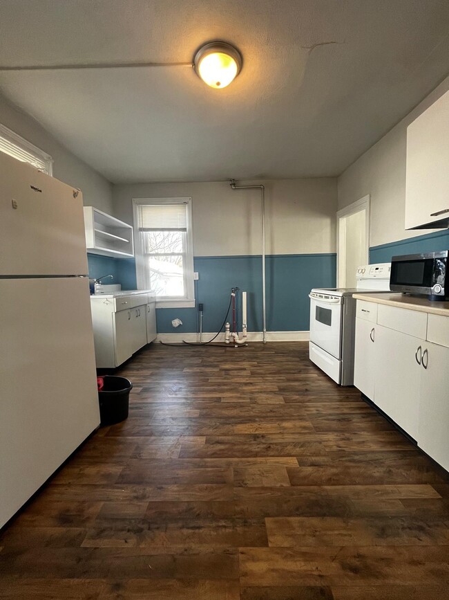 Photo - 9 Atlantic Ave