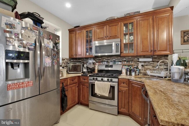 Photo - 1540 S Mole St