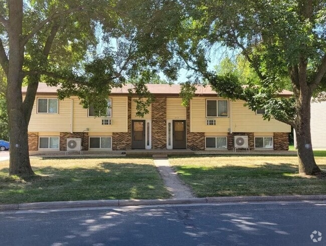 Building Photo - 232 W Johnson St Rental