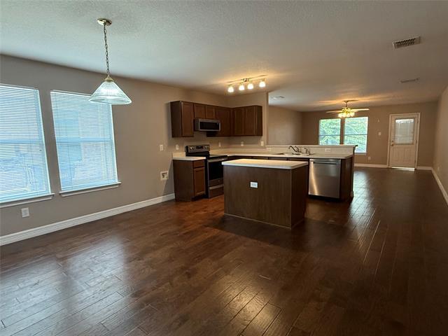 Photo - 2705 Frontier Ln