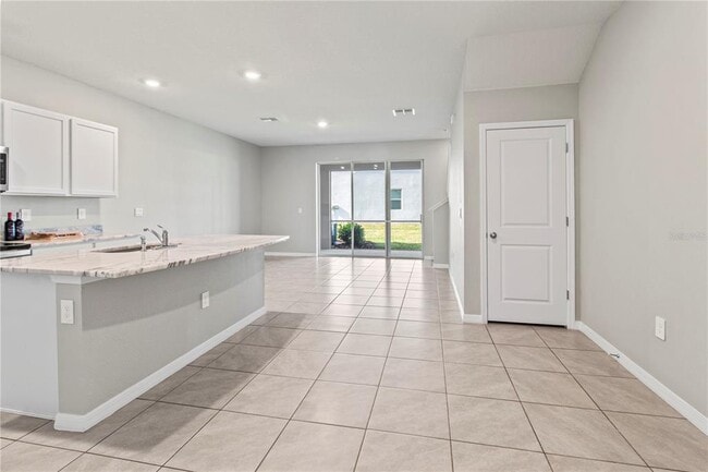 Photo - 17637 Crescent Moon Lp