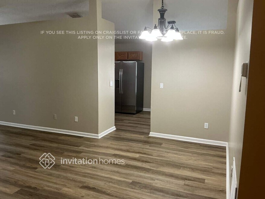 3525 Live Oak Hollow Dr