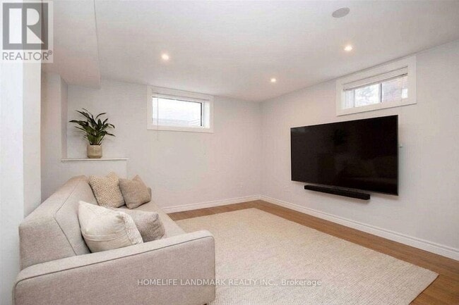 Photo - 225 Highland Ave Unit Lower