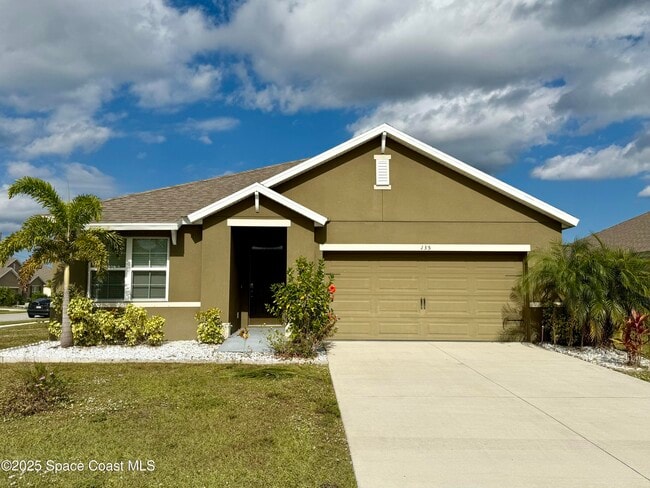 Building Photo - 135 Sorrento Dr