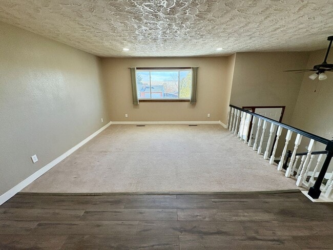 Photo - Large 3 bedroom house in the Heights! (Items will be removed)