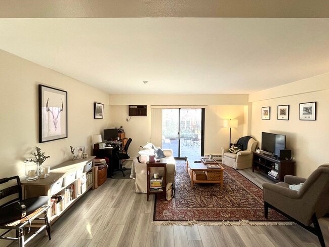 Photo - 125 Pleasant St Unit 105