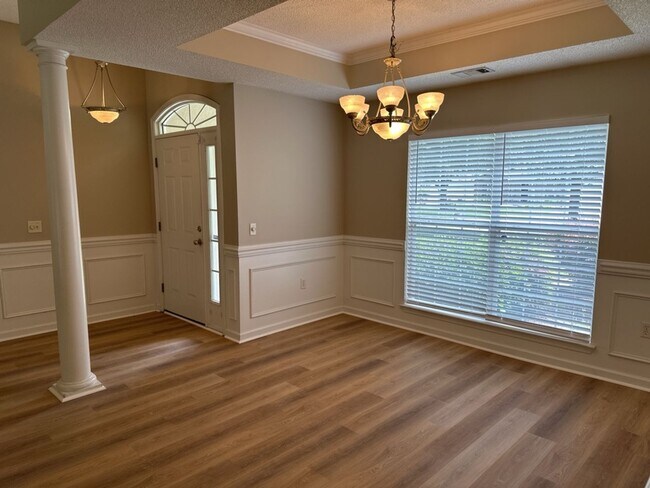 Photo - 247 Laurel Hill Cir House