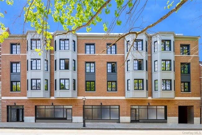 Building Photo - 139 Fifth Ave Unit 4c