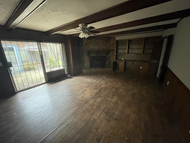 Photo - 4333 Terry Rd