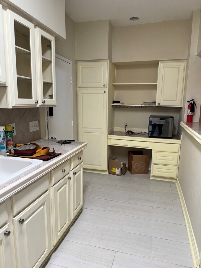 Photo - 10811 Richmond Ave. Unit True