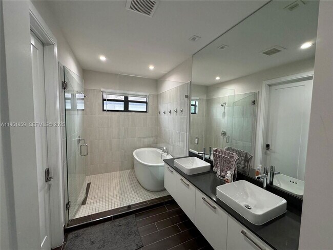 Photo - 8283 NW 47th Ln
