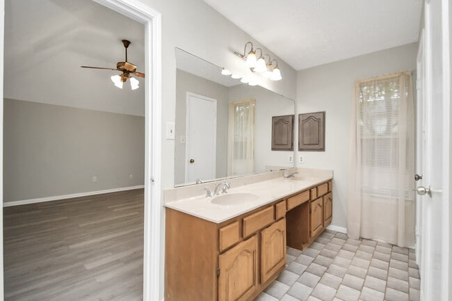 Photo - 14810 Cypress Ridge Dr