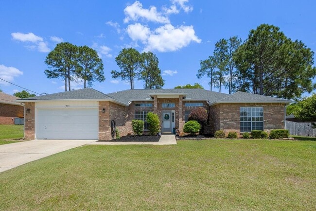 Photo - 1236 Northview Dr House