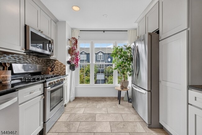 Photo - 100 Glenridge Ave Unidad 12