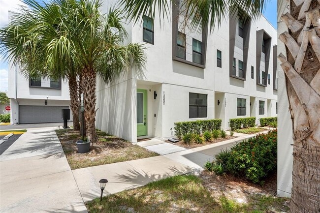 Photo - 1332 W Gray St Townhome