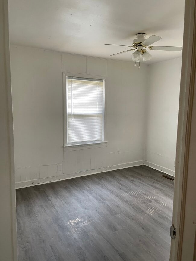 Photo - 836 Rodey Ave Unit 2