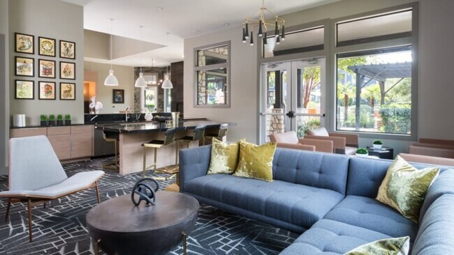 Photo - 8515 S IH 35 Frontage Rd Unidad 7119.8934