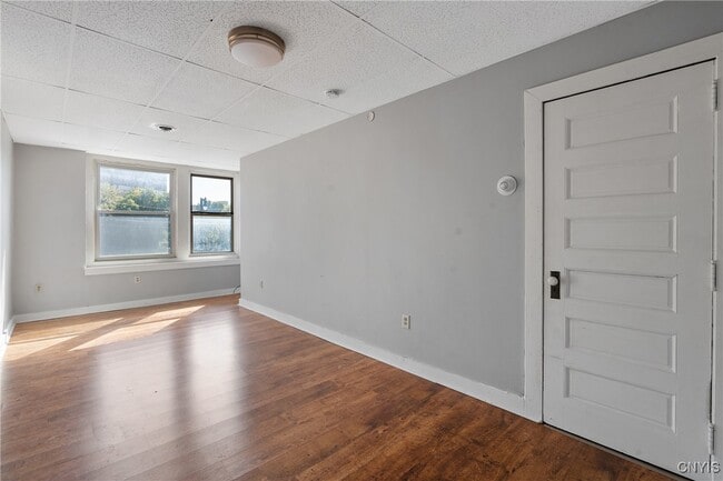 Photo - 319 N Salina St