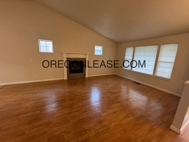 Photo - 3 bed 2 bath North river rd area home