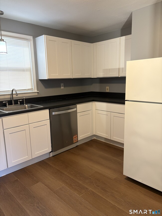 Photo - 270 S Windham Rd Unidad APT 63