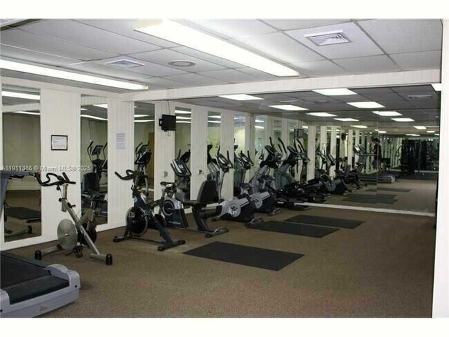 Photo - 17021 N Bay Rd Unit 508