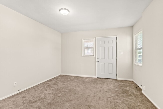 Photo - Charming San Leandro Duplex: 2 Bed w/ In-unit Laundry & Off-street Parking Unit 170 (Rear Upper)