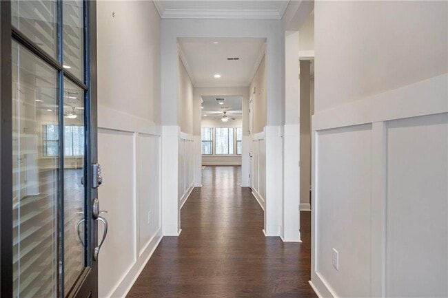 Photo - 3430 Steinbeck St