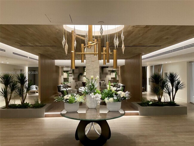 Photo - 2301 Collins Ave Unit 704