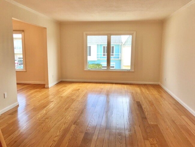 Light Filled, Remodeled 2Br/1Ba Miraloma H... - Light Filled, Remodeled 2Br/1Ba Miraloma H... Casa