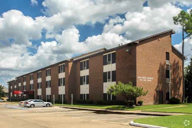 Fort Bend Gardens - Fort Bend Gardens Apartments