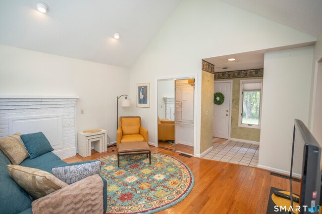 115 Ayers Point Rd