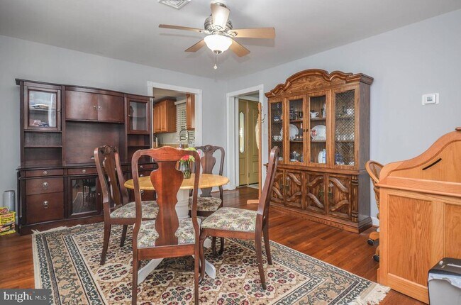 Photo - 9801 Belhaven Rd