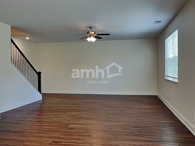 Photo - 4316 Spregan Way