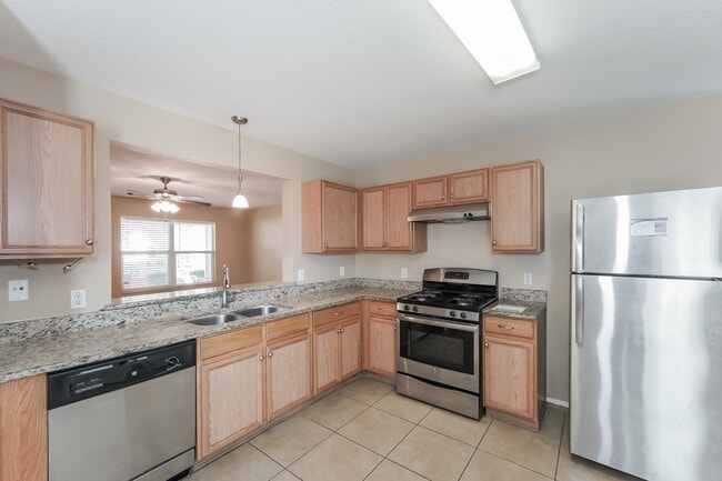 Photo - 3235 Dartmouth Field Ln