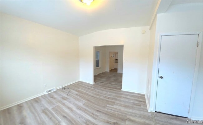 Photo - 177 Grote St