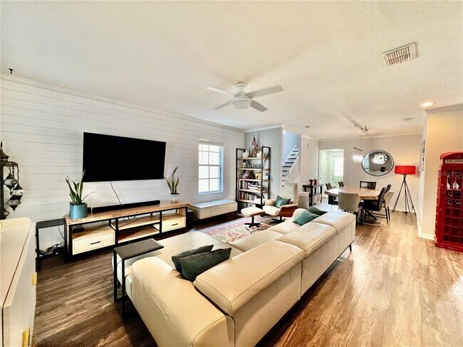 Photo - 16112 Loneoak View Dr