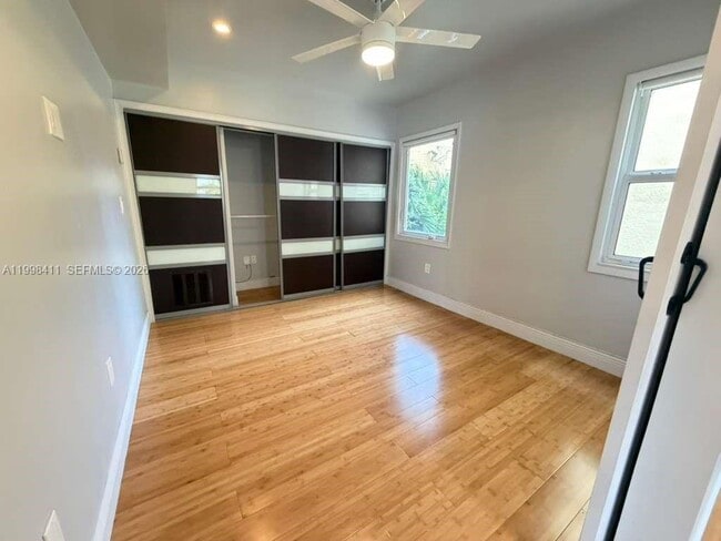 Photo - 131 Zamora Ave Unit 6