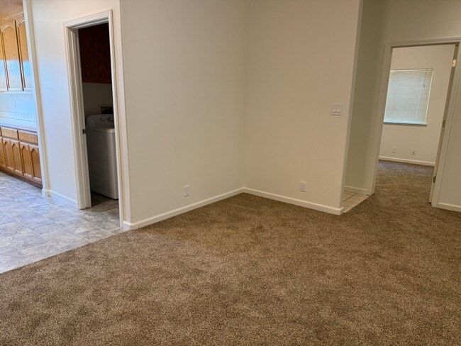 Photo - 1296 Woodhaven Ln