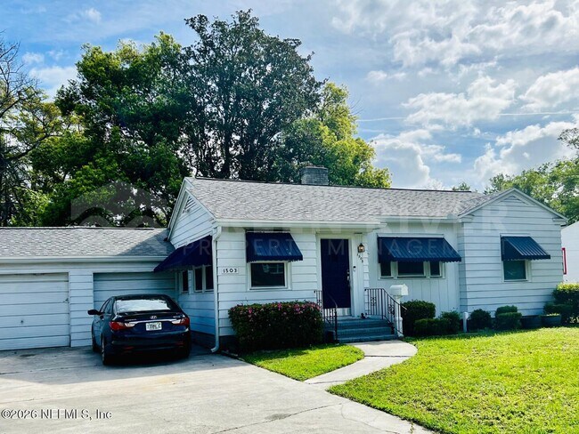 Photo - 1503 Parrish Pl