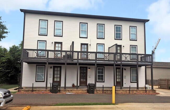 Photo - 813 14th Ct Apartment Unit C