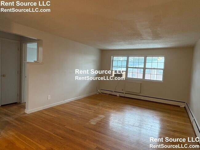 Photo - 29 -2 Arlington Rd Unit 6